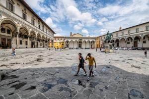 Piazza della Santissima Annunziata, Florence